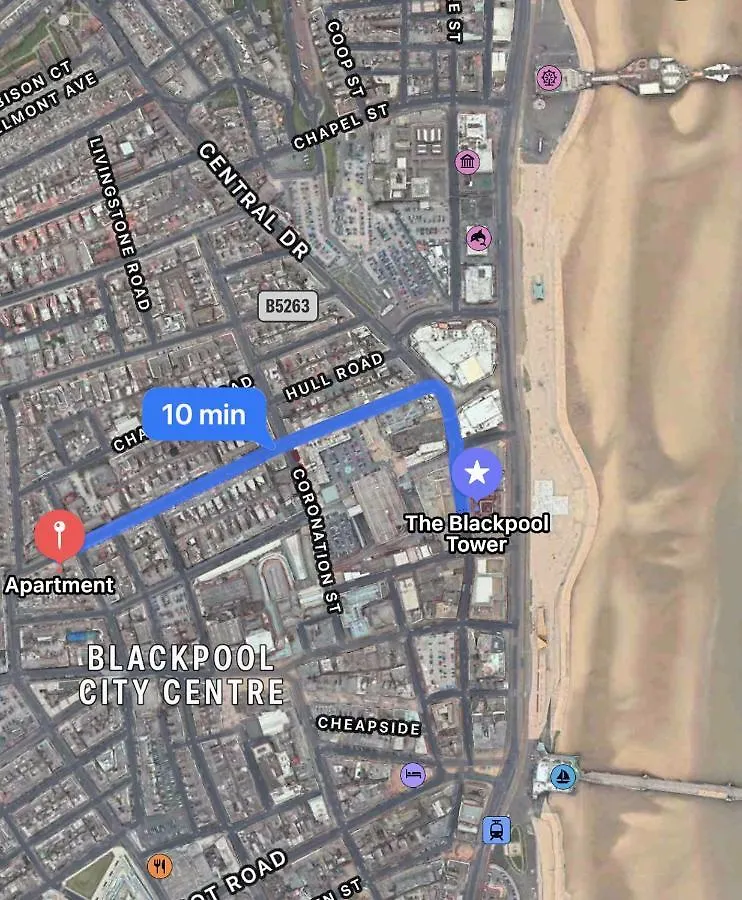 Safari Apartment, Free Parking, 10Min Walk To Blackpool Tower, Sleeps 12 0*,  United Kingdom
